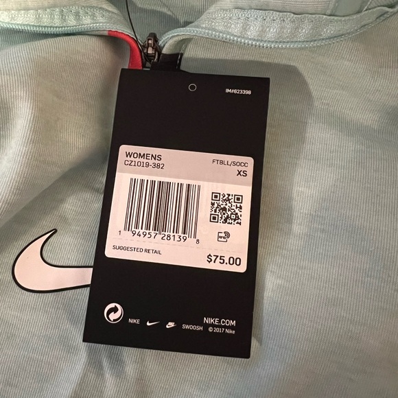 Women’s Nike F.C. Joga Bonito Dri-Fit Pullover - Picture 5 of 7